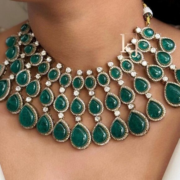 Designer Inspired Emerald Green Uncut Polki Kundan Necklace Set | Bridal Wedding - Picture 1 of 4